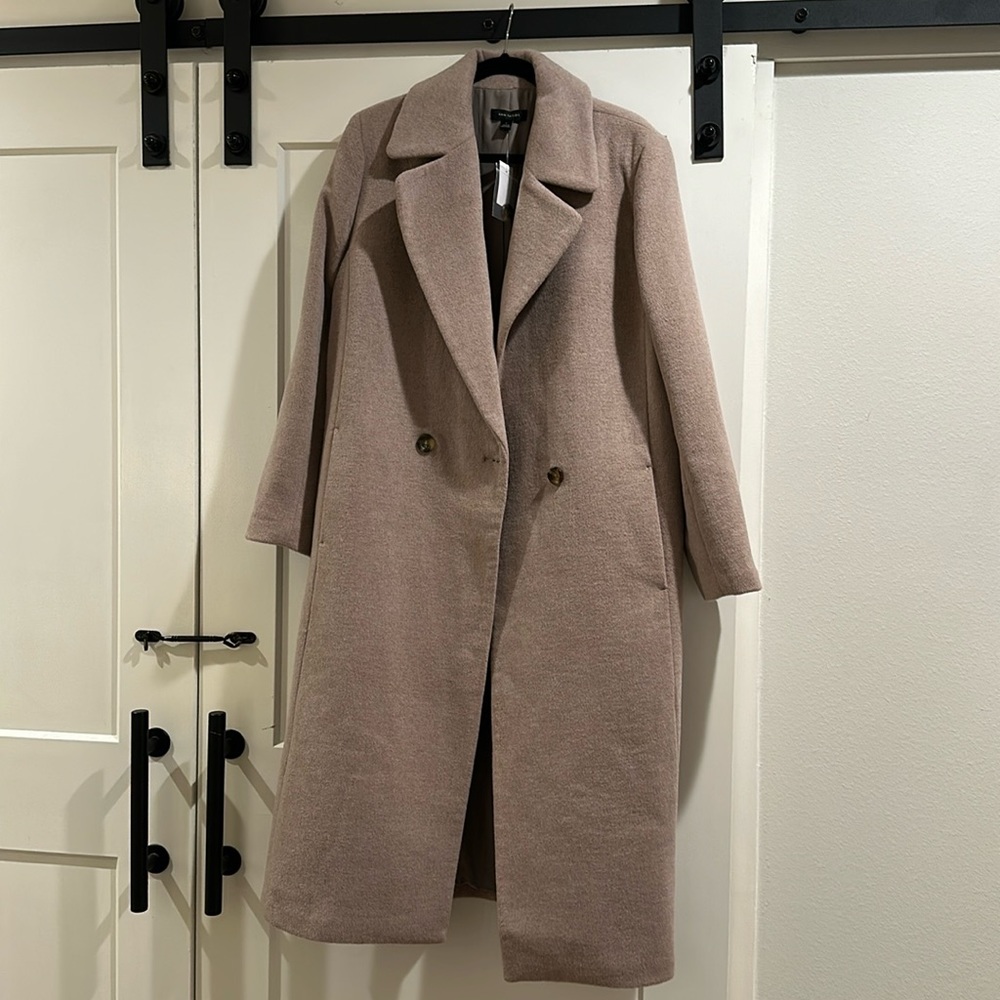 Tan wool blend trench coat from Ann Taylor. Size Large. Brand New. NWT.